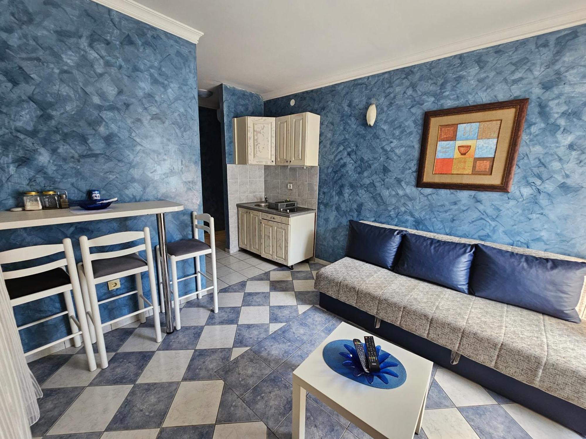 Lanterna Apartments Cattaro Esterno foto