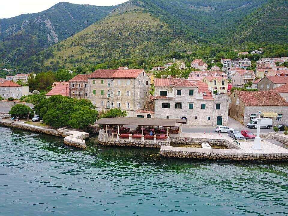 Lanterna Apartments Cattaro Esterno foto
