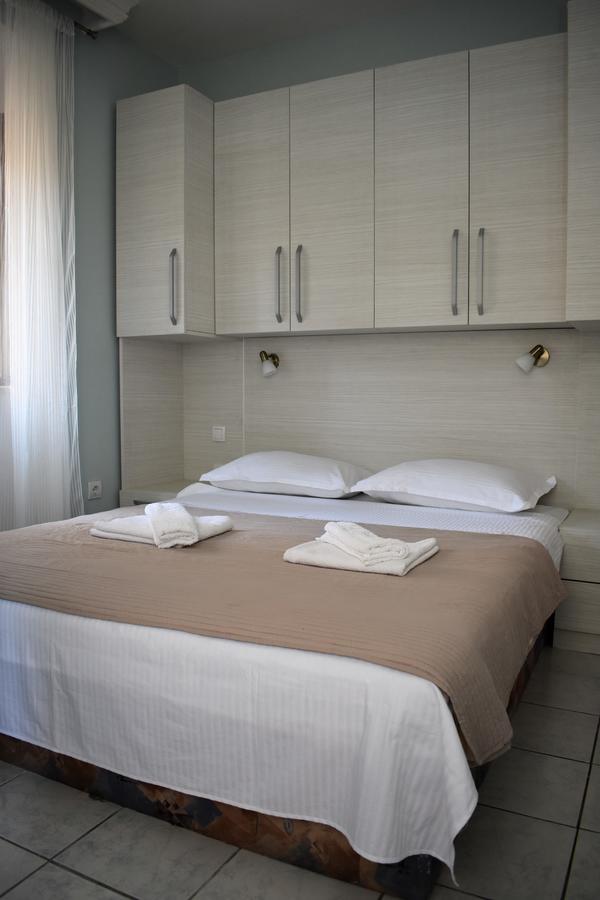 Lanterna Apartments Cattaro Esterno foto