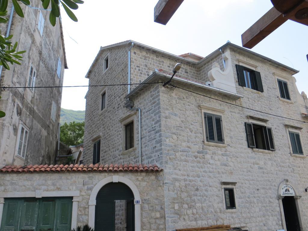 Lanterna Apartments Cattaro Esterno foto